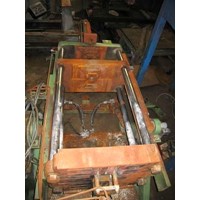 Kokillengießmaschine BÖCKLE / SPRÖTZE für Aluminium, kippbar